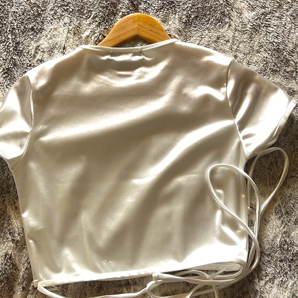 Crop top by Pretty Tiny Tops - Picture 2 of 2